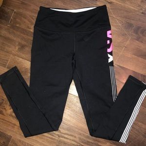 Women’s VS knockout leggings small NWOT